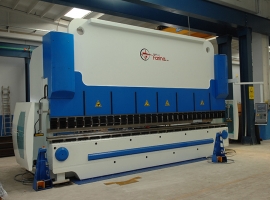 Synchronized press brake length. 6320 m tons. units' in CNC